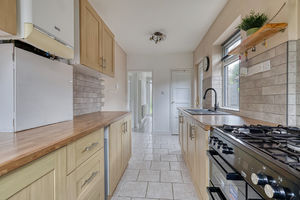 Kitchen- click for photo gallery